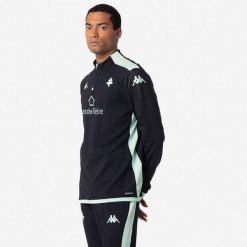 Kurtka z dresu Metz Ablas Pro 8 2024/25. Czarne kurtki męskie Kappa, bez wzorów, z dresówki, sportowe, bez kaptura. W wyprzedaży za 254.15 zł.