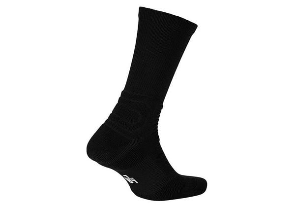 Skarpety męskie nike air jordan ultimate flight crew 2.0 basketball socks black. Czarne skarpetki męskie Nike, bez wzorów, ze skóry. Za 137.99 zł.