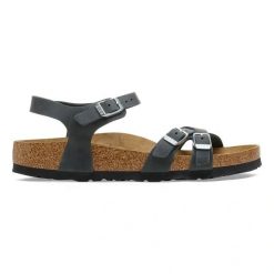 Sandały damskie czarne Birkenstock Kumba FL. Czarne sandały damskie Birkenstock, bez wzorów, z materiału, bez obcasa. Za 449.90 zł.