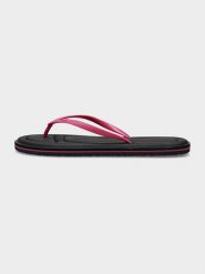 4F Japonki damskie 39. Czarne klapki damskie 4f, bez wzorów, z gumy, bez obcasa. Za 49.99 zł.