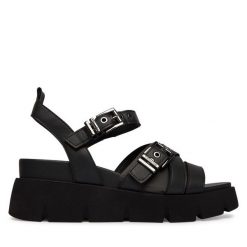 Sandały Tamaris. Czarne sandały damskie Tamaris, bez wzorów, bez obcasa, na koturnie. Za 299.99 zł.