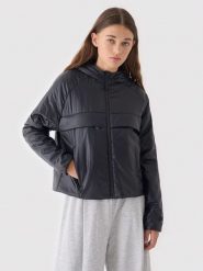 4F Kurtka puchowa w kolorze czarnym rozmiar: S. Czarne kurtki damskie 4f, s, bez wzorów, z materiału, bez kaptura. Za 143.56 zł.