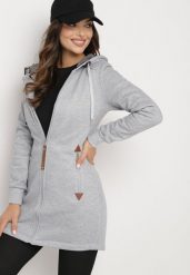 Szara Bluza z Kapturem o Długim Fasonie z Ozdobną Taśmą Sintoria. Szare bluzy z kapturem damskie Born2be, l, z jeansu. Za 109.99 zł.
