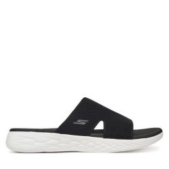 Klapki Skechers. Czarne klapki damskie Skechers, bez wzorów, bez obcasa. Za 149.99 zł.