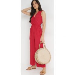 Czerwony Kombinezon Hame. Czerwone kombinezony damskie Born2be, m, bez wzorów, z wiskozy, eleganckie, bez kołnierzyka, bez ramiączek, długie. Za 59.99 zł.