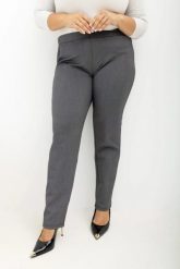Spodnie Liora w odcieniach szarości - elegancja i komfort w jednym Plus Size Oversize. Szare spodnie materiałowe damskie Moda Size Plus Iwanek, bez wzorów, z poliesteru, biznesowe, plus size. Za 179.90 zł.