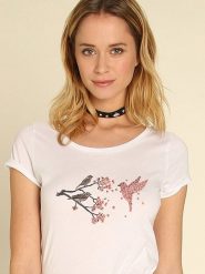 WOOOP Koszulka "Blossom Bird" w kolorze białym rozmiar: M. Białe bluzki damskie Wooop, m, bez wzorów, z bawełny, bez kołnierzyka, bez ramiączek. Za 37.45 zł.