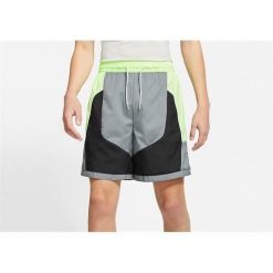 Spodnie sportowe męskie Nike Throwback Narrative. Spodnie sportowe męskie Nike, l, do piłki nożnej. Za 286.00 zł.