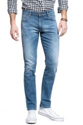 WRANGLER SPODNIE MĘSKIE LARSTON DE-LITE BLUE W18SQ148R 112127589. Niebieskie spodnie materiałowe męskie Wrangler, bez wzorów, z jeansu. Za 239.99 zł.