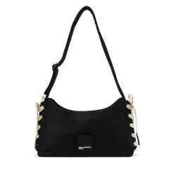 Torebka Karl Lagerfeld Jeans. Czarne torebki klasyczne damskie Karl Lagerfeld Jeans, bez wzorów, z jeansu, bez dodatków. Za 609.99 zł.