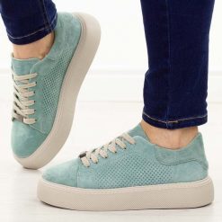 Zielone skórzane półbuty damskie Filippo Dp7502/26. Zielone półbuty damskie Filippo, bez wzorów, z jeansu, eleganckie, bez obcasa, na platformie. Za 249.00 zł.