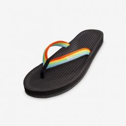 Klapki damskie - Easy Living Rainbow. Czarne klapki damskie INDOSOLE, bez wzorów, z nylonu, bez obcasa. Za 154.00 zł.