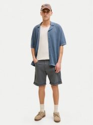 Jack & Jones Szorty jeansowe Rick 12288485 Szary Regular Fit. Szare szorty męskie Jack & Jones, z bawełny, bez kołnierzyka. Za 119.99 zł.