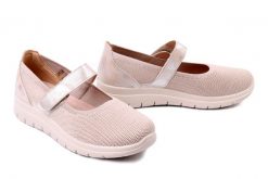 ARTIKER RELAKS 56C1222 beżowy, półbuty damskie. Brązowe półbuty damskie Artiker Relaks, bez wzorów, bez obcasa. Za 129.90 zł.