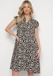 Czarna Bawełniana Sukienka o Rozkloszowanym Kroju w Ornamentalny Wzór Zalimea. Czarne sukienki damskie Born2be, na co dzień, l, bez wzorów, z bawełny, eleganckie, bez kołnierzyka, bez ramiączek, midi, kopertowe. W wyprzedaży za 47.99 zł.