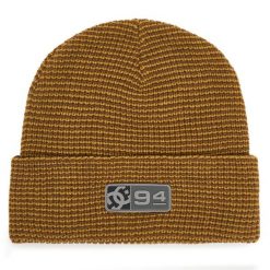 Czapka DC Shoes. Brązowe czapki męskie DC Shoes, na zimę, bez wzorów. Za 129.99 zł.