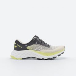 Buty do biegania w terenie męskie Kiprun MT Cushion 2. Brązowe obuwie do biegania damskie KIPRUN. Za 449.99 zł.