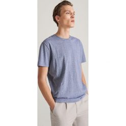 T-shirt z prążkowanej dzianiny - Niebieski. Niebieskie t-shirty damskie Reserved, l, bez wzorów, z dzianiny, bez kołnierzyka. Za 59.99 zł.