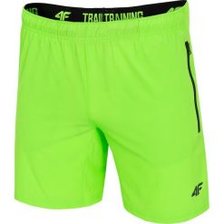 Spodenki treningowe męskie SKMF006 - zielony neon. Zielone szorty męskie 4f, z materiału, bez kołnierzyka. W wyprzedaży za 59.99 zł.
