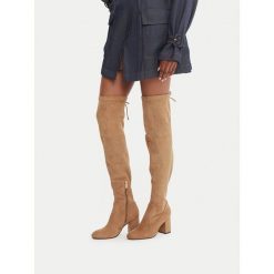 Kozaki Nine West. Brązowe kozaki damskie Nine West, bez obcasa, na słupku. Za 329.99 zł.