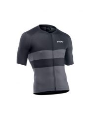 Koszulka rowerowa NORTHWAVE BLADE AIR Jersey czarno szara. Czarne t-shirty sportowe męskie Northwave, na lato, l, z jersey, bez ramiączek, na fitness i siłownię. Za 290.95 zł.