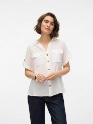 Vero Moda Bluzka w kolorze białym rozmiar: XL. Białe bluzki damskie Vero Moda, s, bez wzorów, z wiskozy, klasyczne, bez kołnierzyka, bez ramiączek. Za 70.24 zł.