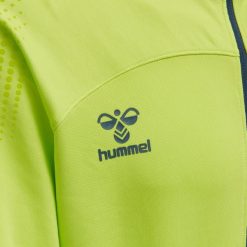 Kurtka błyskawiczna Hummel hmlLEAD poly. Zielone kurtki męskie HUMMEL, m, bez wzorów, sportowe, bez kaptura. W wyprzedaży za 219.60 zł.