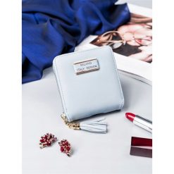 Mały portfel damski Milano Design niebieski - niebieski. Niebieskie portfele damskie MILANO DESIGN, bez wzorów, ze skóry. Za 19.99 zł.
