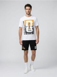 Bawełniana piżama dwuczęściowa z nadrukiem FIFA World Cup - wielobarwny. Piżamy męskie Sinsay, l, bez wzorów, z bawełny, bez ramiączek. Za 49.99 zł.