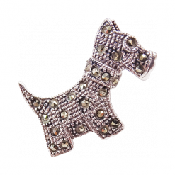 OZZY Srebrna broszka z markazytami pies terrier mała. Szare broszki damskie Braccatta, z markazytem, srebrne. W wyprzedaży za 79.00 zł.