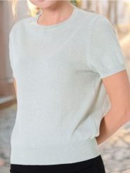 Sweter z krótkim rękawem - zielony. Zielone swetry klasyczne damskie Sinsay, l, bez kołnierzyka. W wyprzedaży za 19.99 zł.