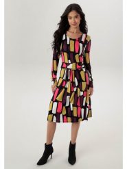 Aniston Sukienka ze wzorem rozmiar: 36. Sukienki damskie Aniston, bez wzorów, bez kołnierzyka, bez ramiączek, midi. Za 86.95 zł.