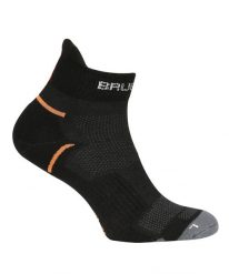 Skarpety do biegania męskie Brubeck Running Light. Czarne skarpetki męskie Brubeck, bez wzorów, z bawełny. Za 34.99 zł.