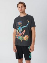 Piżama Rick and Morty - szary. Szare piżamy męskie Sinsay, l, bez wzorów, bez ramiączek. Za 59.99 zł.