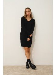 Just Cashmere Kaszmirowa sukienka "Mileya" w kolorze czarnym rozmiar: M. Czarne sukienki damskie Just Cashmere, na co dzień, m, bez wzorów, z kaszmiru, bez kołnierzyka, bez ramiączek, midi, proste. Za 416.30 zł.