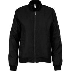 Kurtka bomber damska Kariban. Czarne kurtki damskie KARIBAN, s, bez wzorów, z poliesteru, bez kaptura. Za 327.00 zł.