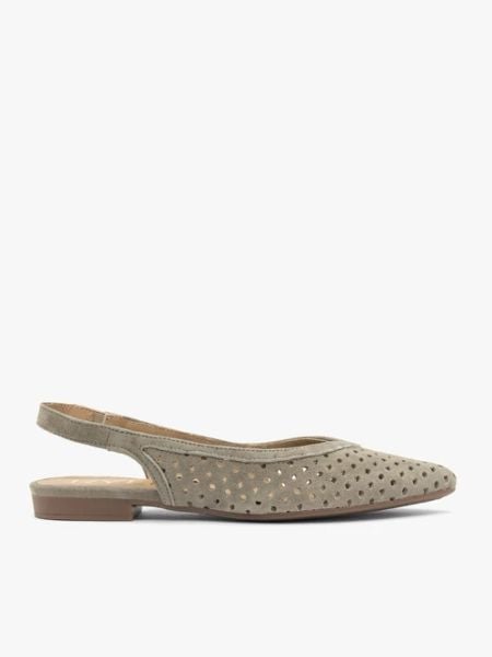 Oliwkowe czółenka wsuwane z odkrytą piętą. Zielone czółenka damskie Ryłko, bez wzorów, ze skóry, ze szpiczastym noskiem, bez obcasa, na płaskiej podeszwie. Za 379.99 zł.