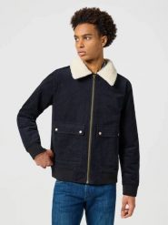 MĘSKA KURTKA PRZEJŚCIOWA WRANGLER CORDUROY AVIATOR BLACK 112357270. Czarne kurtki męskie Wrangler, m, bez wzorów, z bawełny, klasyczne, bez kaptura. W wyprzedaży za 229.99 zł.