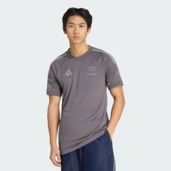 KOSZULKA AUDI REVOLUT F1 TEAM DRIVER REPLICA. Szare t-shirty sportowe męskie Adidas, m, z materiału, bez ramiączek, climacool (adidas). Za 369.00 zł.