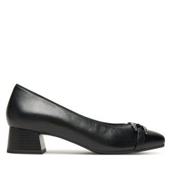 Czółenka Caprice. Czarne czółenka damskie Caprice, bez wzorów, bez obcasa. Za 269.99 zł.