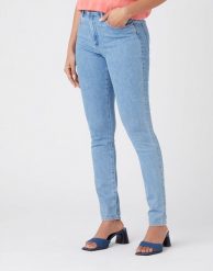 WRANGLER HIGH RISE SKINNY DAMSKIE SPODNIE JEANSOWE CALI BLUE W27HXR414 112145963. Niebieskie spodnie materiałowe damskie Wrangler, bez wzorów, z jeansu. Za 209.99 zł.