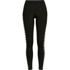 Damskie legginsy Urban Classic class. Białe legginsy damskie Urban Classics, bez wzorów. Za 160.50 zł.