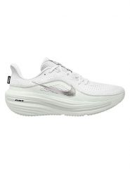 Nike Buty "AIR WINFLO 12" w kolorze białym do biegania rozmiar: 44,5. Białe obuwie do biegania damskie Nike. Za 353.52 zł.