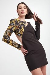 Sukienka VERSACE JEANS COUTURE. Sukienki damskie Versace Jeans Couture, bez wzorów, z jeansu, bez kołnierzyka, bez ramiączek. W wyprzedaży za 852.77 zł.