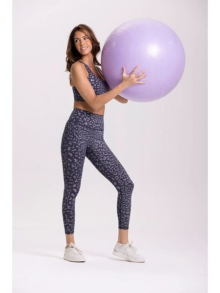 Onamaste Legginsy sportowe "Asa" w kolorze niebieskim rozmiar: L/XL. Niebieskie legginsy damskie Onamaste, l, bez wzorów, z materiału. Za 141.45 zł.