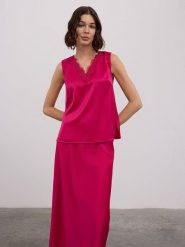 BGN Top w kolorze różowym rozmiar: 38. Różowe topy damskie BGN, bez wzorów, bez kołnierzyka. Za 56.99 zł.