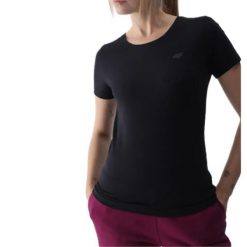 Koszulka Damska 4F. Czarne bluzki sportowe damskie 4f, bez kołnierzyka, bez ramiączek. Za 84.99 zł.