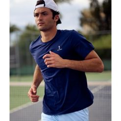 Modalna koszulka męska Comfort. Niebieskie t-shirty sportowe męskie NORDICDOTS, l, bez ramiączek, do biegania. Za 190.00 zł.