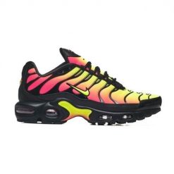 Buty do chodzenia damskie Nike Wmns Air Max Plus Tn Se. Brązowe buty sportowe na co dzień damskie Nike, bez wzorów, z materiału, trekkingowe. Za 767.00 zł.