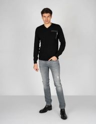 Les Hommes Sweter "V-neck" | LKK103-606U | Fit Jumper In Fine Gage Pocket With Zip | Mężczyzna | Czarny. Czarne swetry męskie Les Hommes, m, bez wzorów, z bawełny, bez kołnierzyka. W wyprzedaży za 549.00 zł.